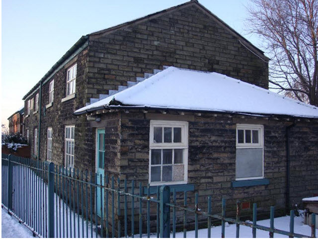 Shevington Old School House and Masters House(stone built porti